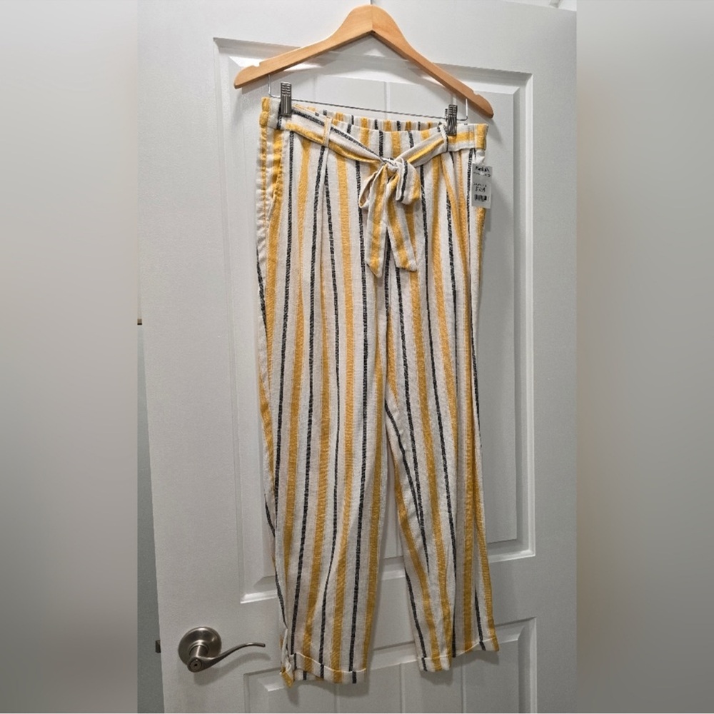 NWT Marshalls Yellow and Black Striped Pants, fits like a medium